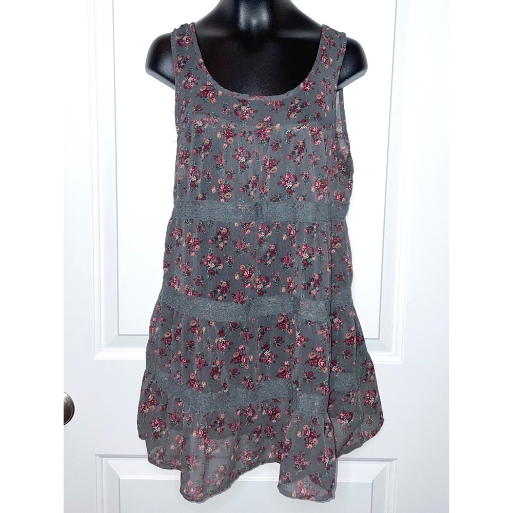 Xhilaration tank top